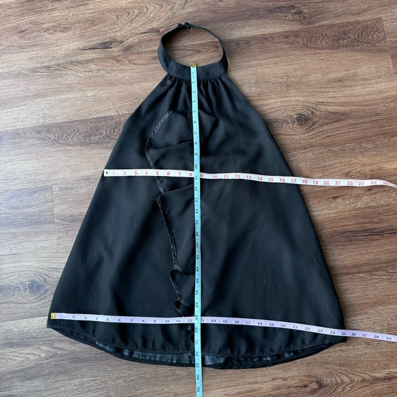 Julie Brown Sleeveless Ruffle Halter Top Black - Picture 7 of 11